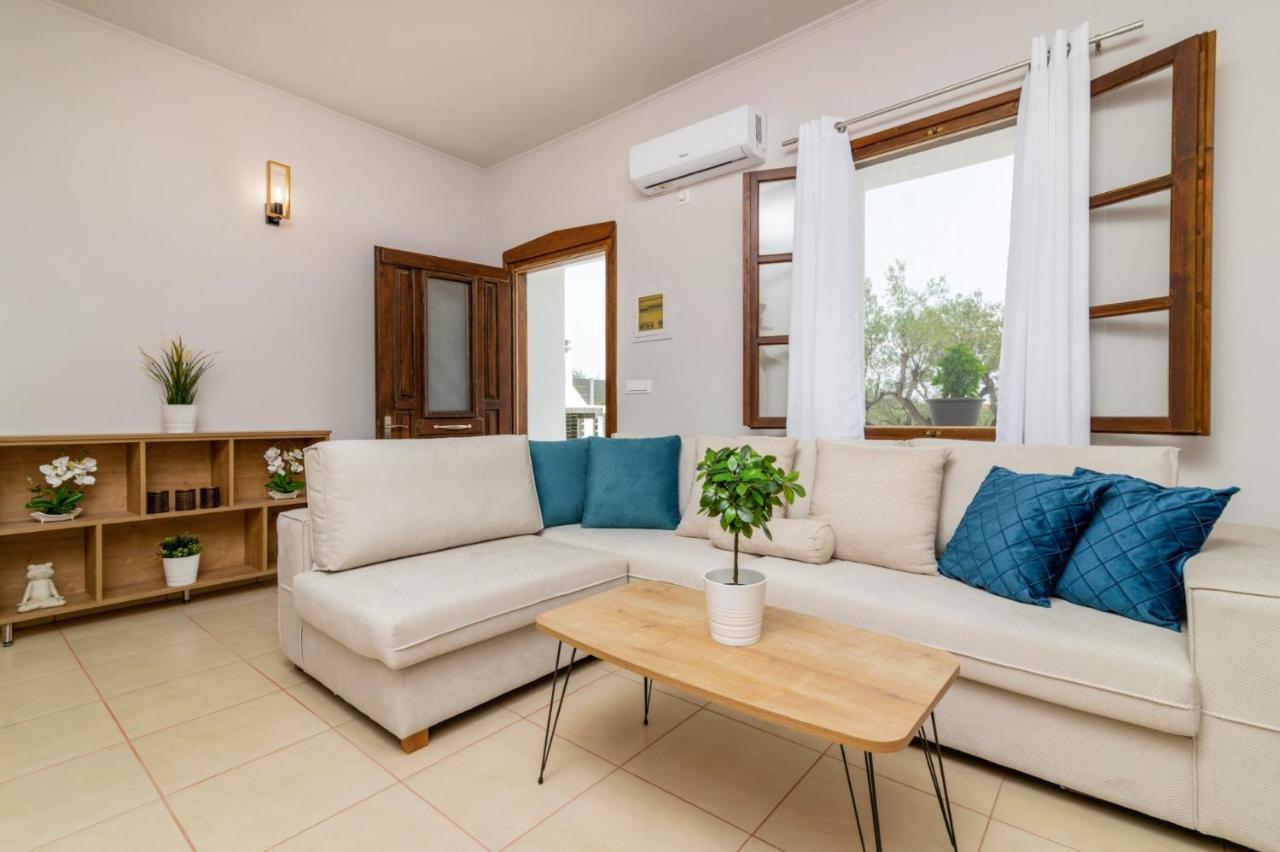 Villa Astoria Keri Екстер'єр фото