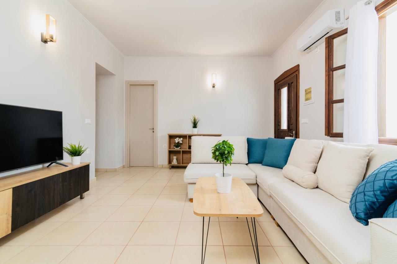 Villa Astoria Keri Екстер'єр фото