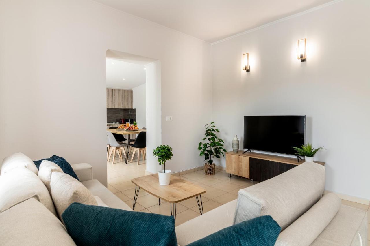 Villa Astoria Keri Екстер'єр фото