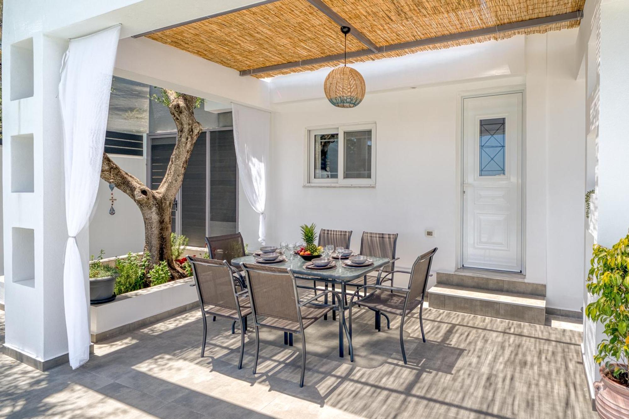 Villa Astoria Keri Екстер'єр фото