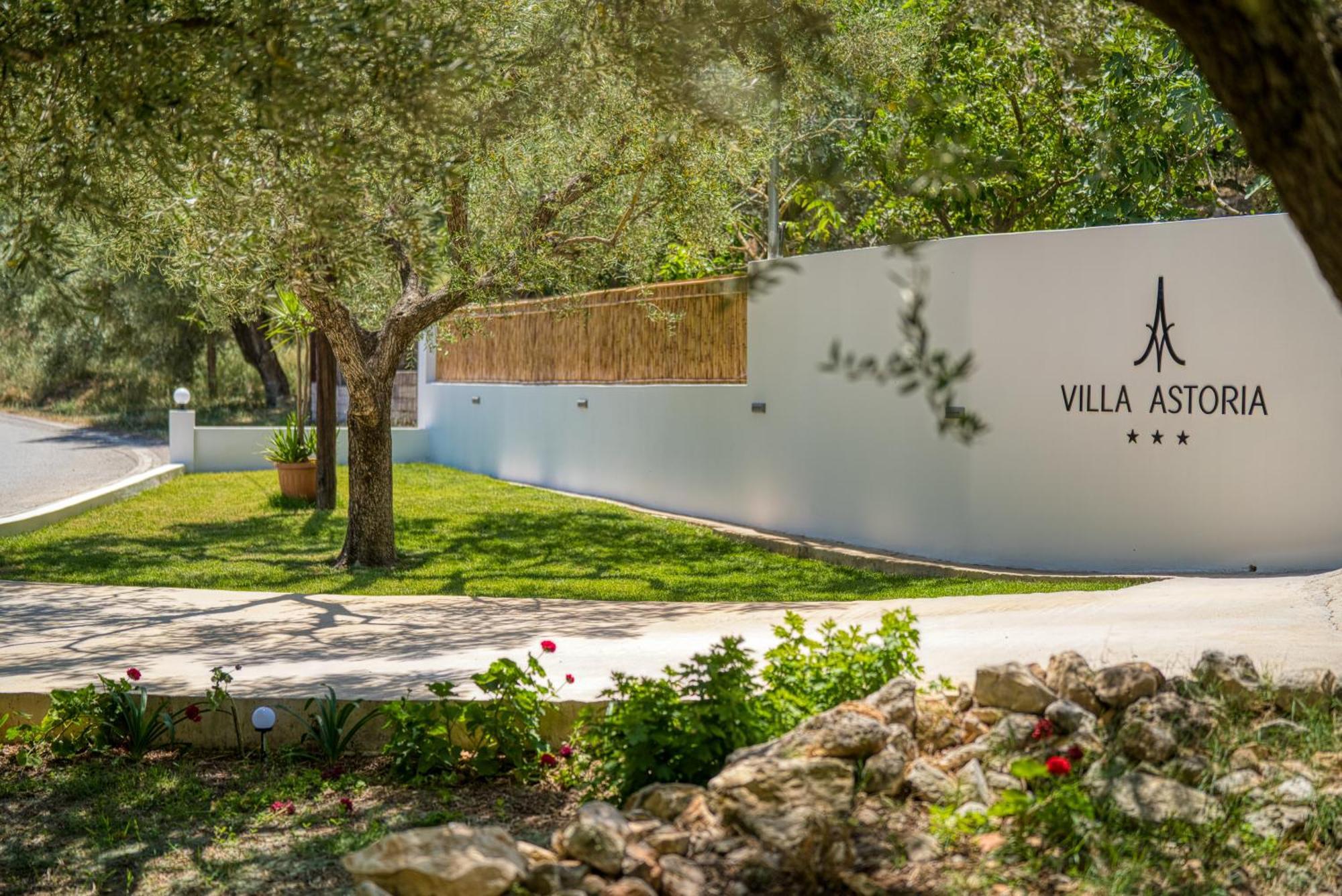 Villa Astoria Keri Екстер'єр фото